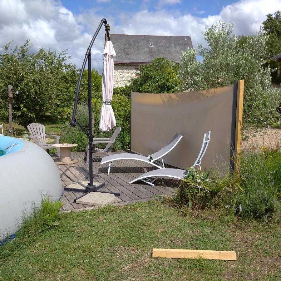 La Roulotte Du Moulin De Palet Villa Bauge-en-Anjou Exterior photo